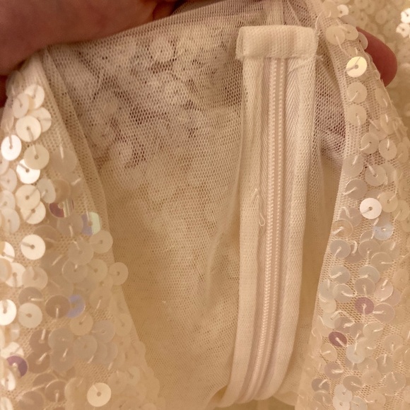 Sequined blouse size 16 - Picture 5 of 5